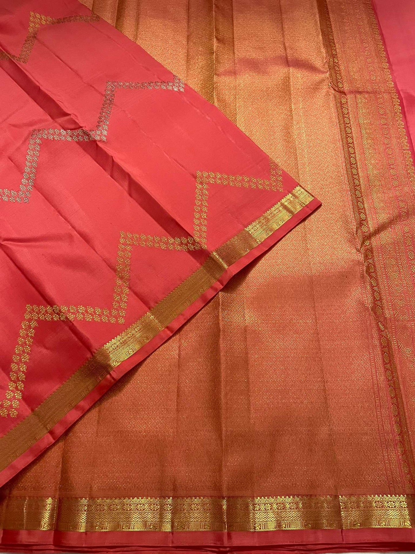 Kanchivaram Silk SBE200K10-1 By SRISHTA