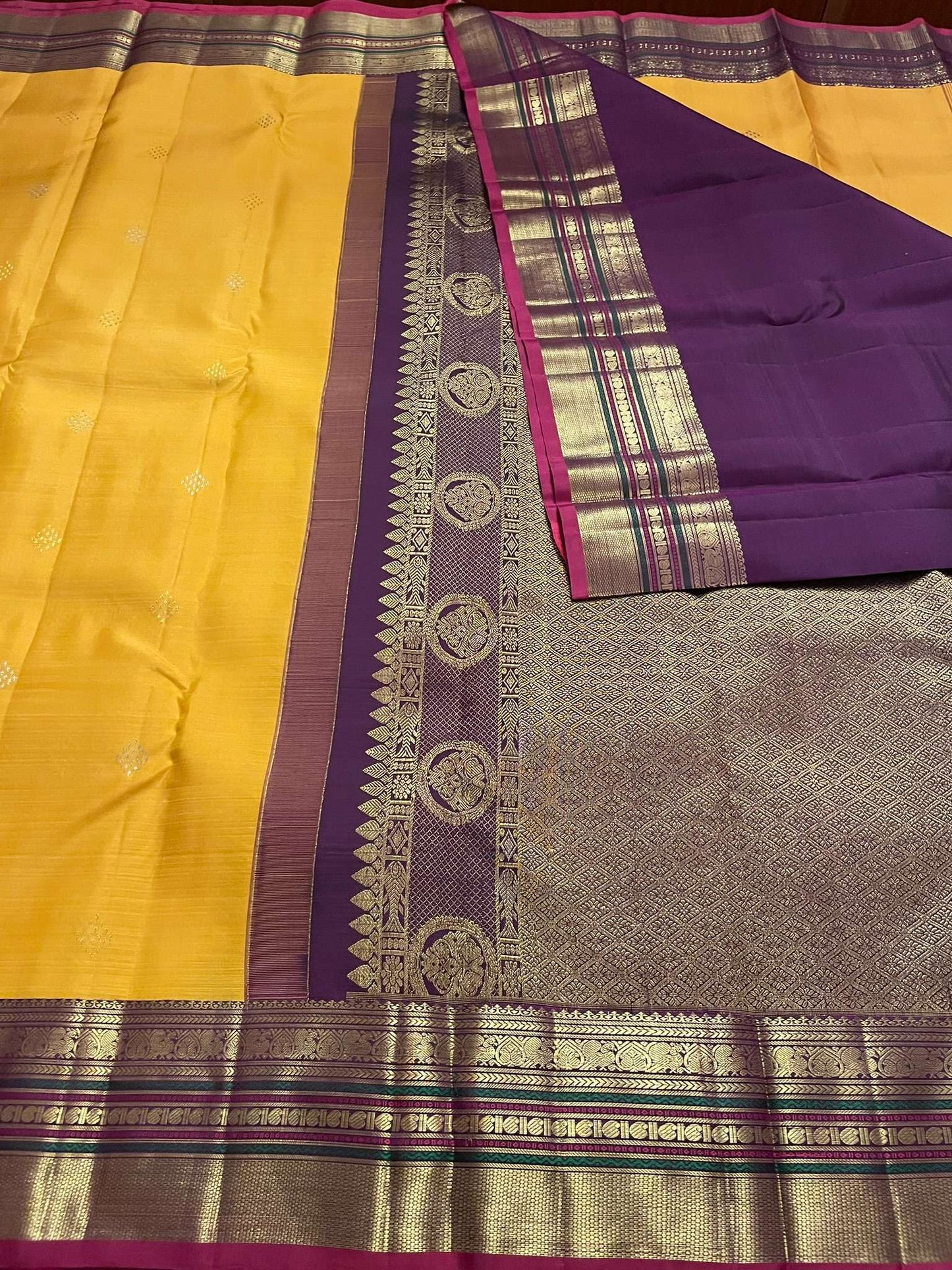 Kanchivaram Silk SBE200K18-2 By SRISHTA