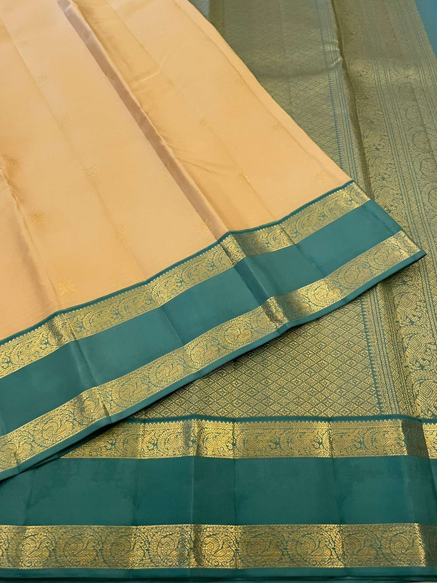 Kanchivaram Silk SBE201K7-2 By SRISHTA