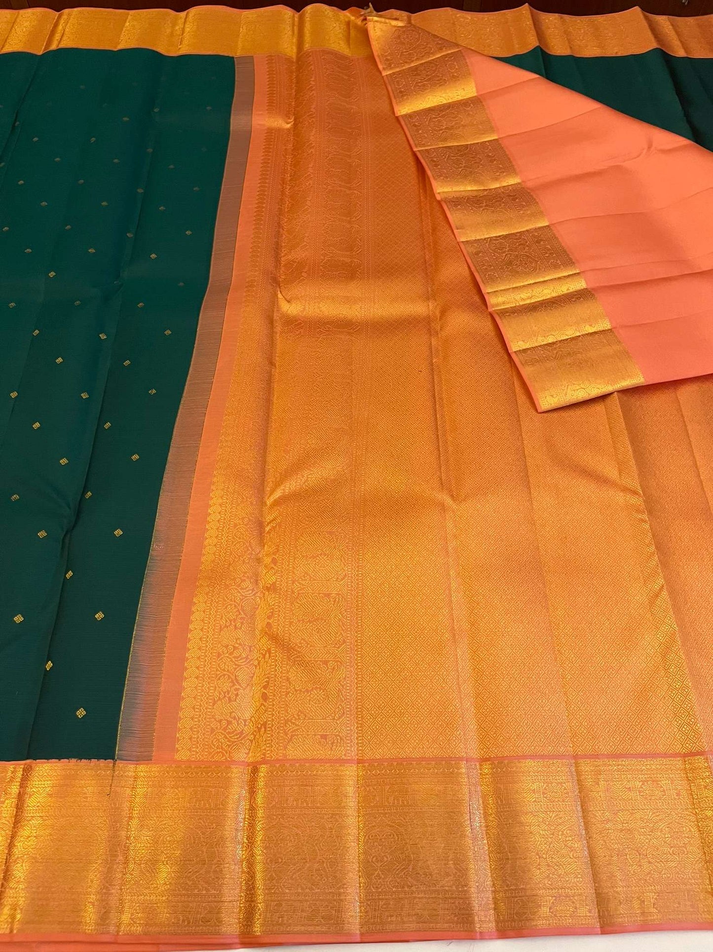 Kanchivaram Silk SBE201K5-5 By SRISHTA