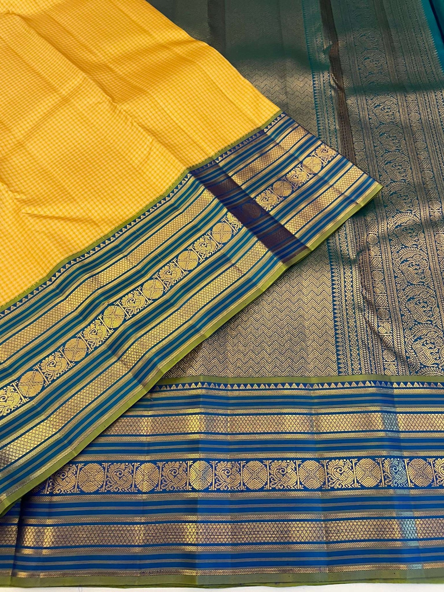 Kanchivaram Silk SBE201K11-4 By SRISHTA