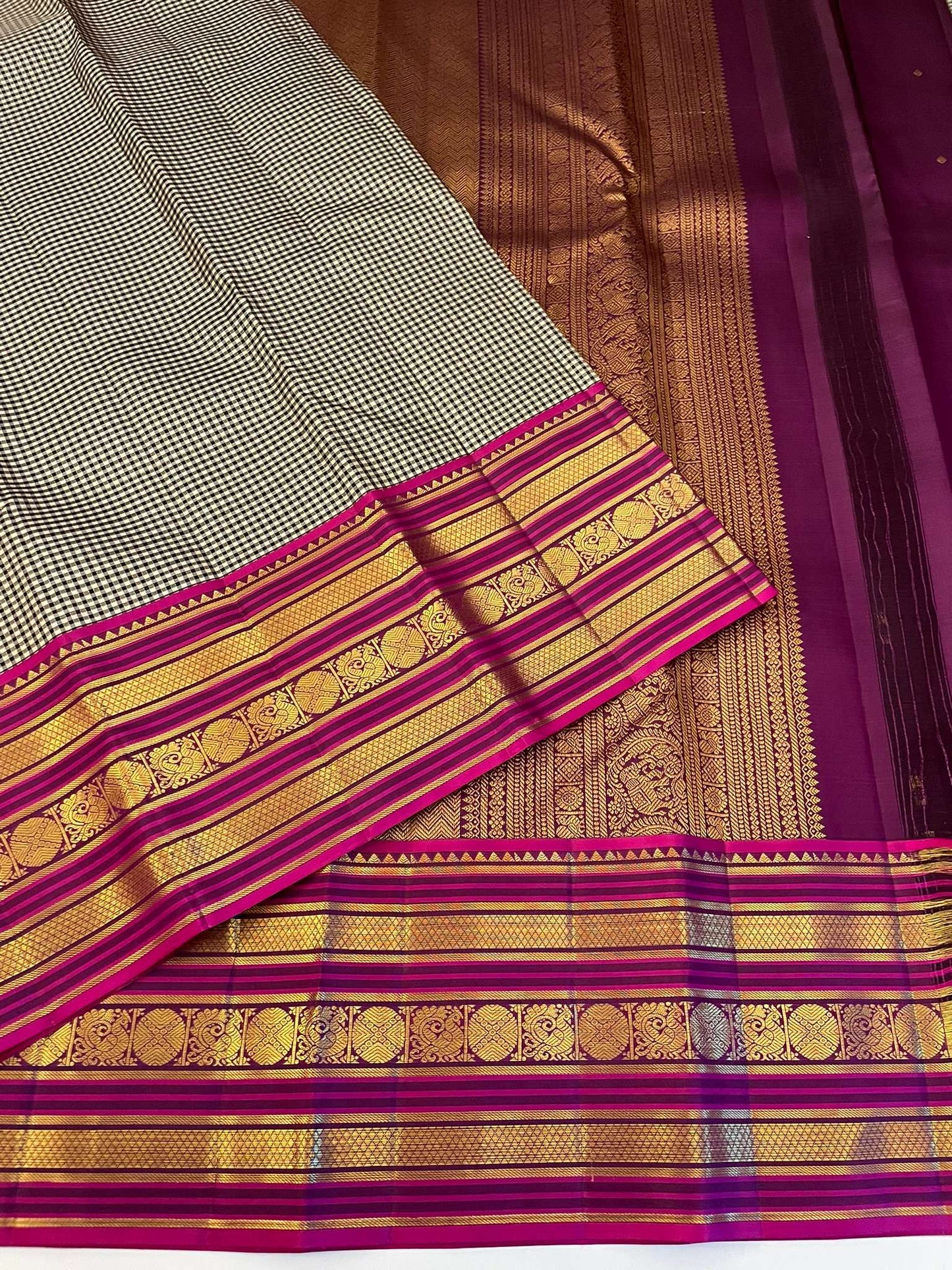Kanchivaram Silk SBE201K11-1 By SRISHTA