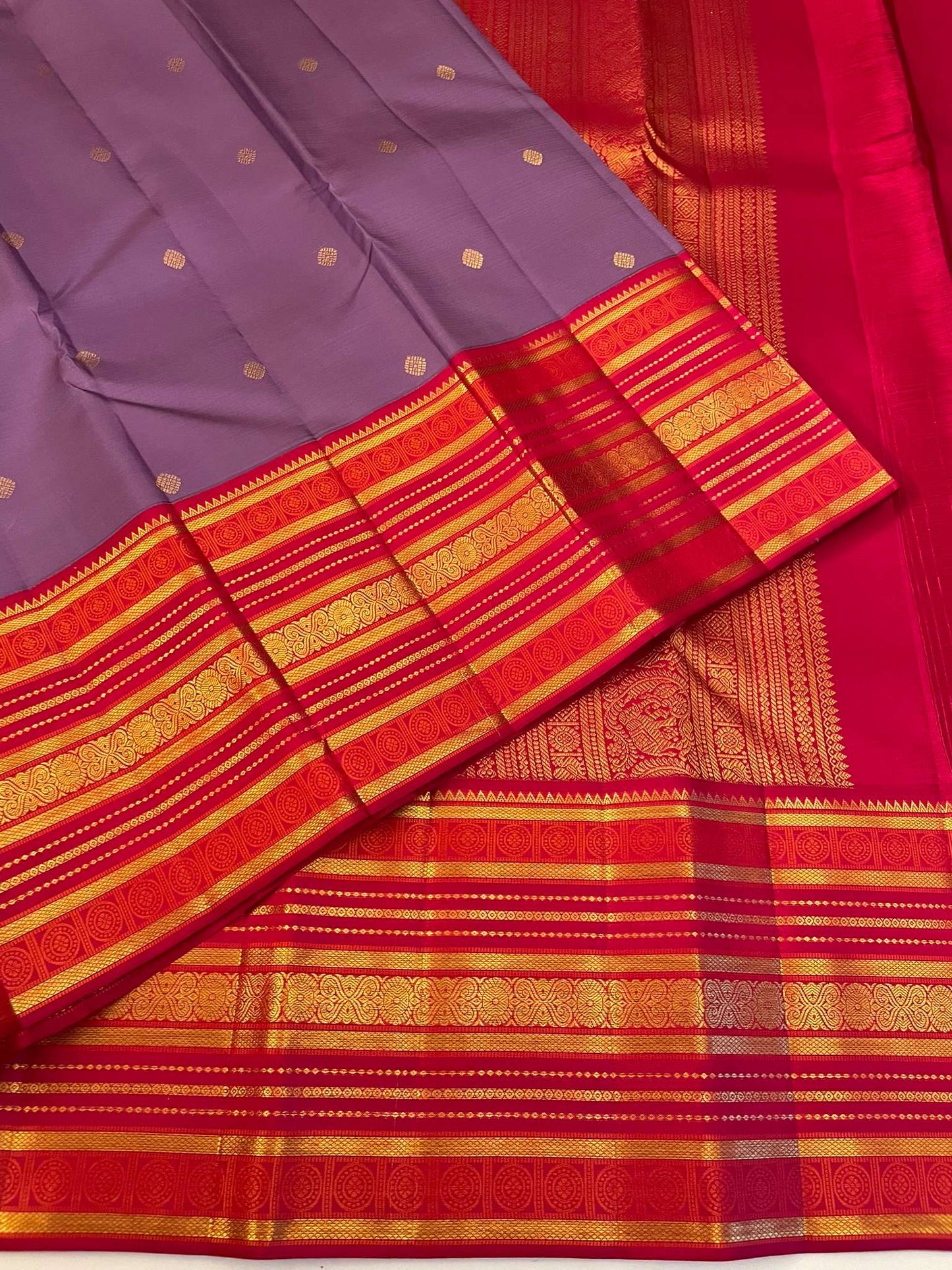 Kanchivaram Silk SBE201K10-5 By SRISHTA