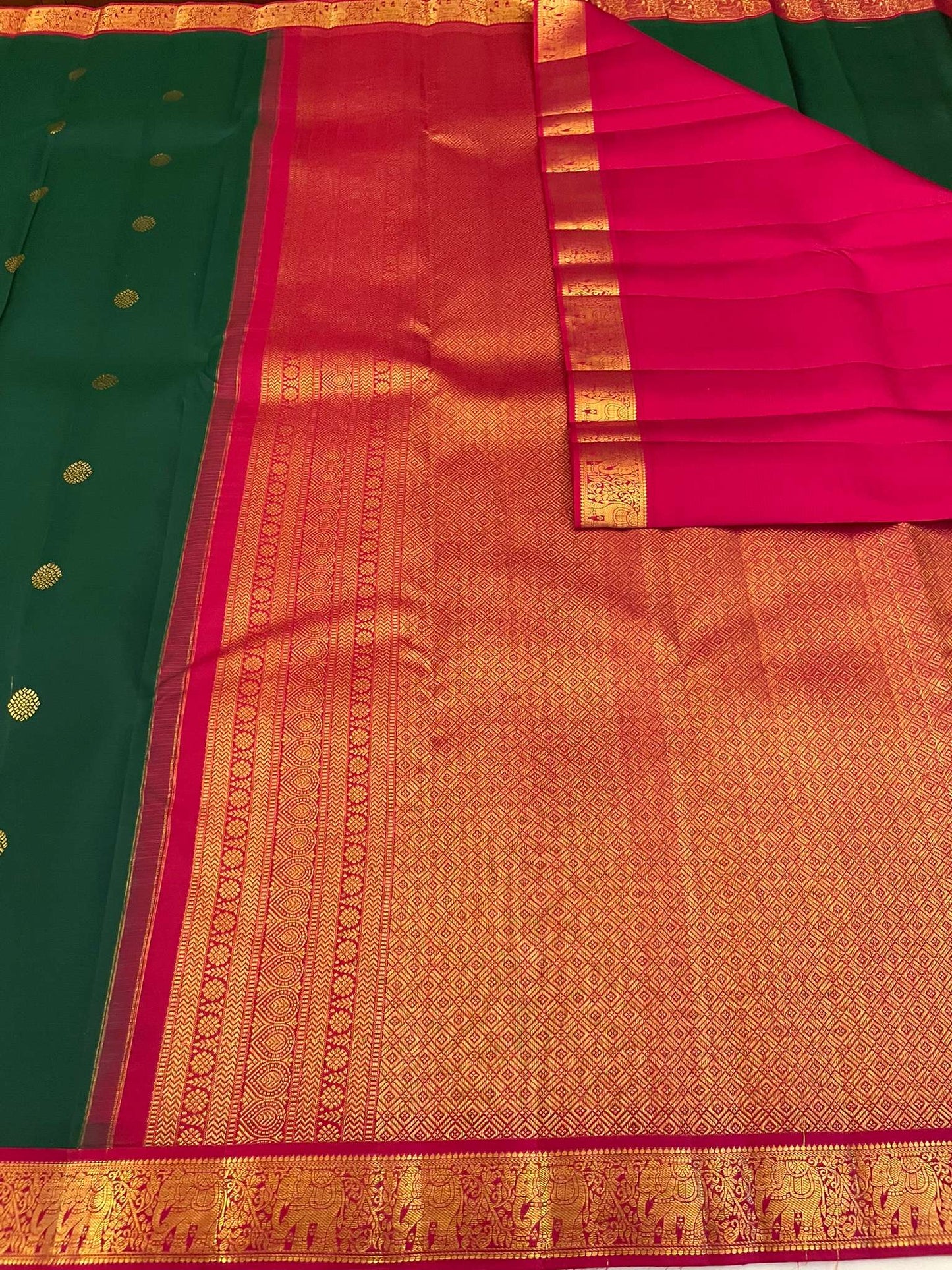 Kanchivaram Silk SBE201K8-1 By SRISHTA