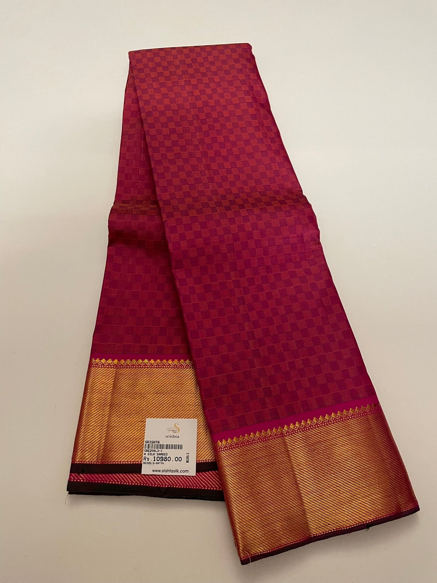 Kanchivaram Silk SBE205L3-1 By SRISHTA