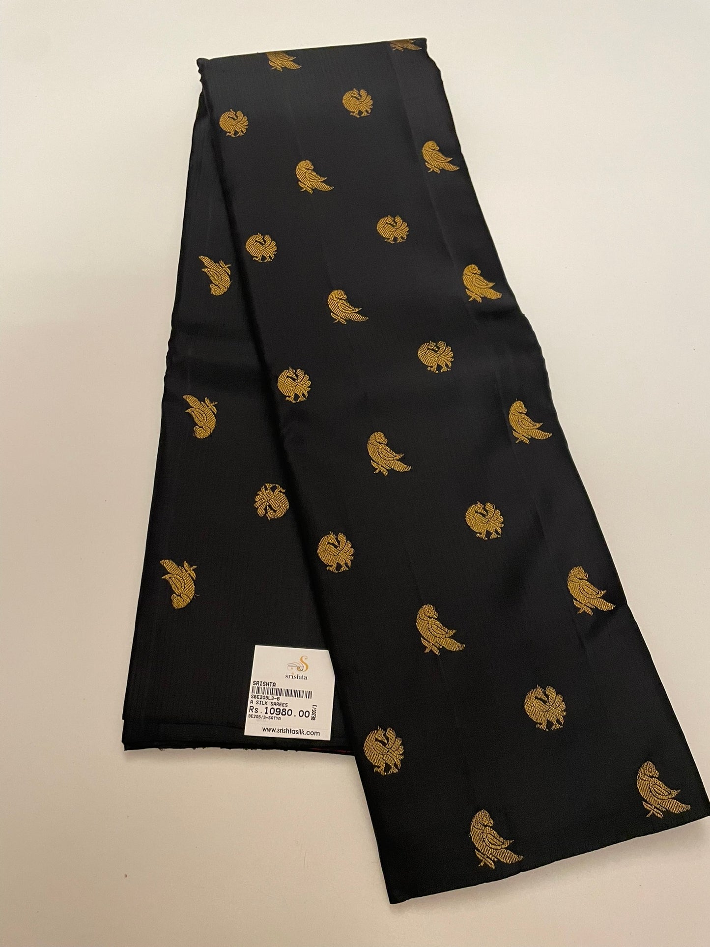 Kanchivaram Silk SBE205L3-6 By SRISHTA