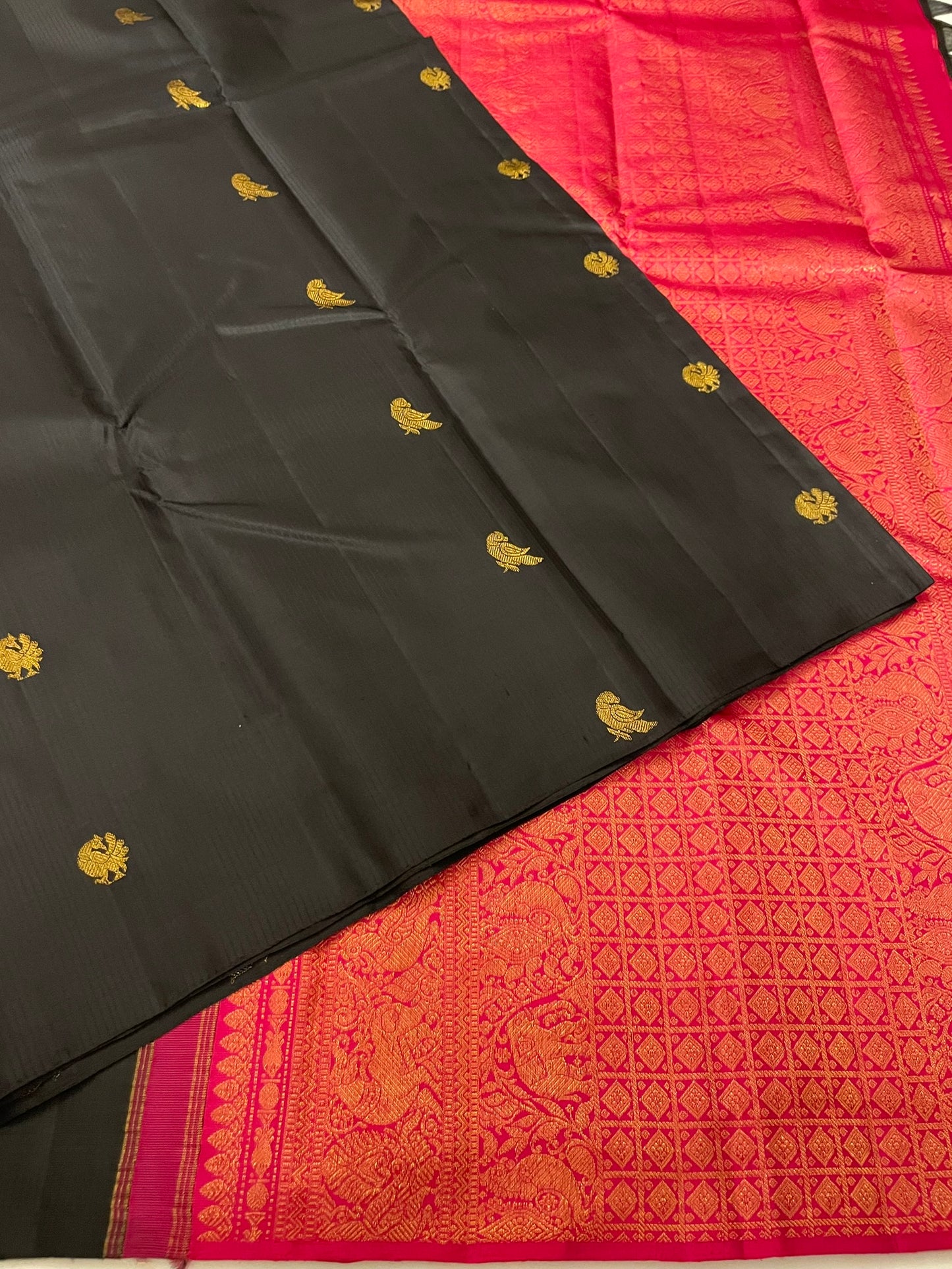 Kanchivaram Silk SBE205L3-6 By SRISHTA