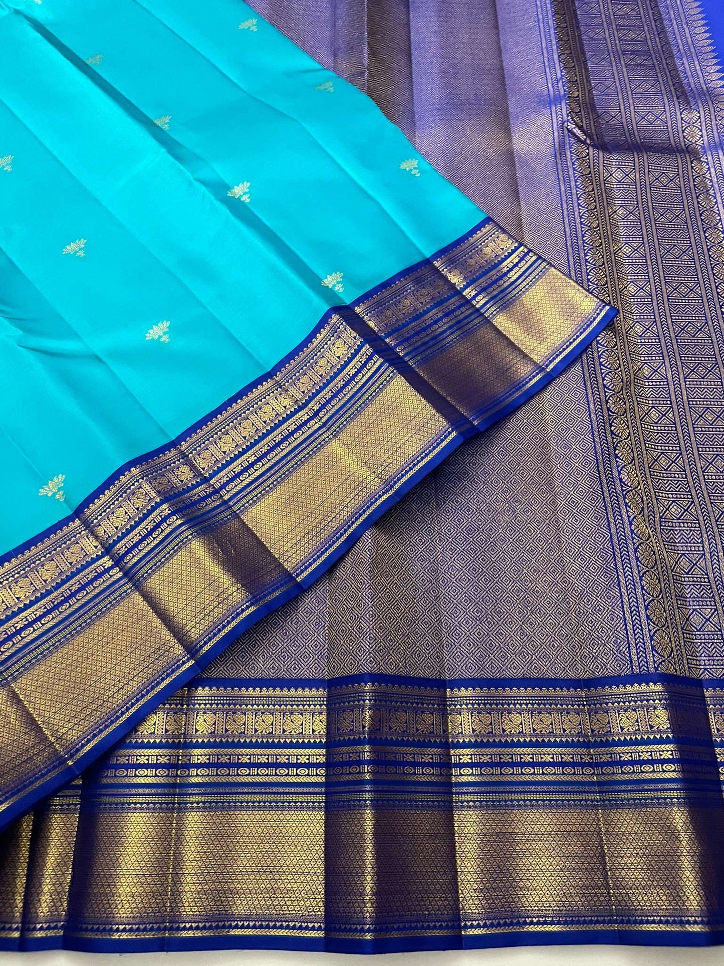 Kanchivaram Silk SBE201K13-10 By SRISHTA