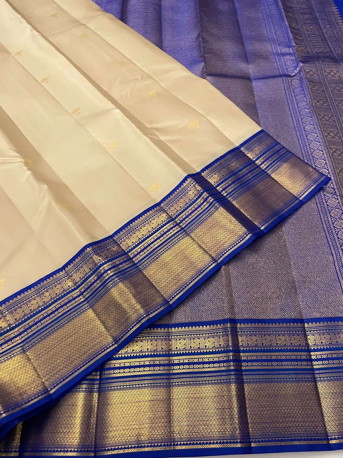 Kanchivaram Silk SBE201K13-9 By SRISHTA