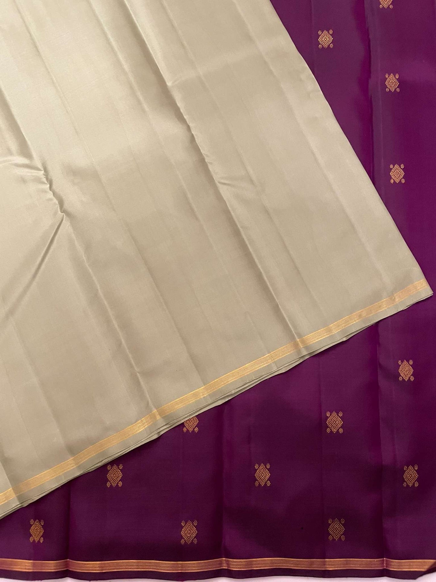 Kanchivaram Silk SBE206L2-1 By SRISHTA