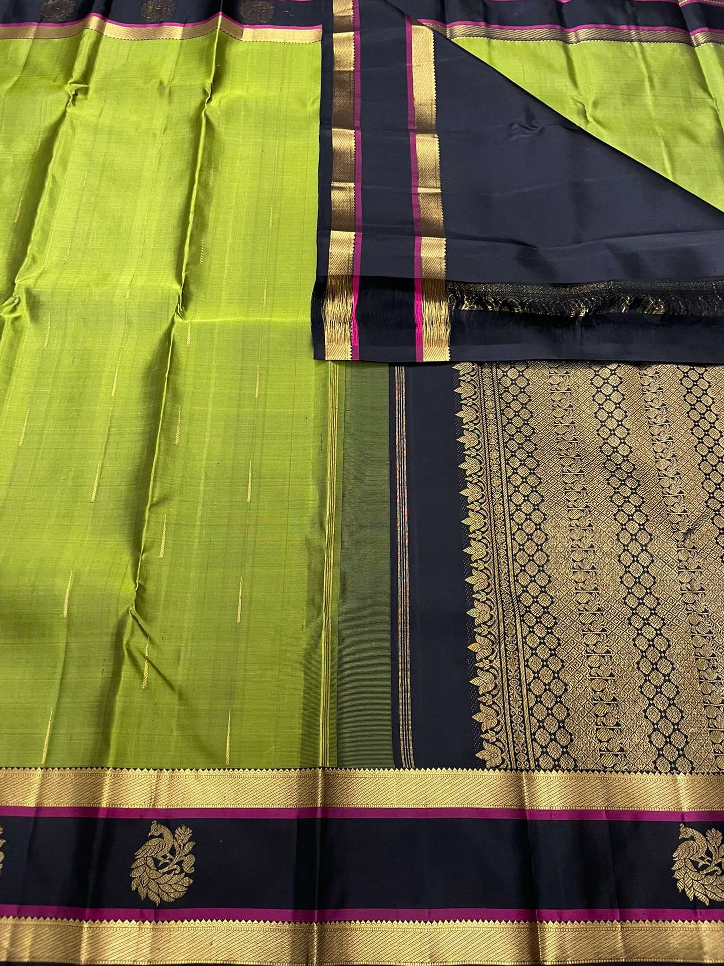 Kanchivaram Silk SBE206L8-1 By SRISHTA