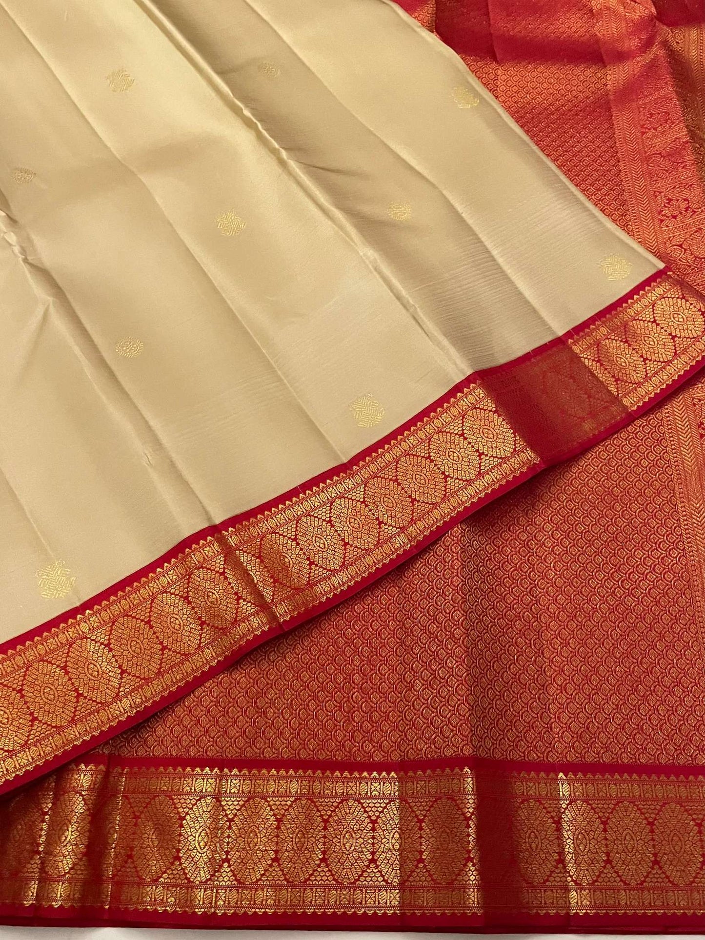 Kanchivaram Silk SBE201K14-10 By SRISHTA