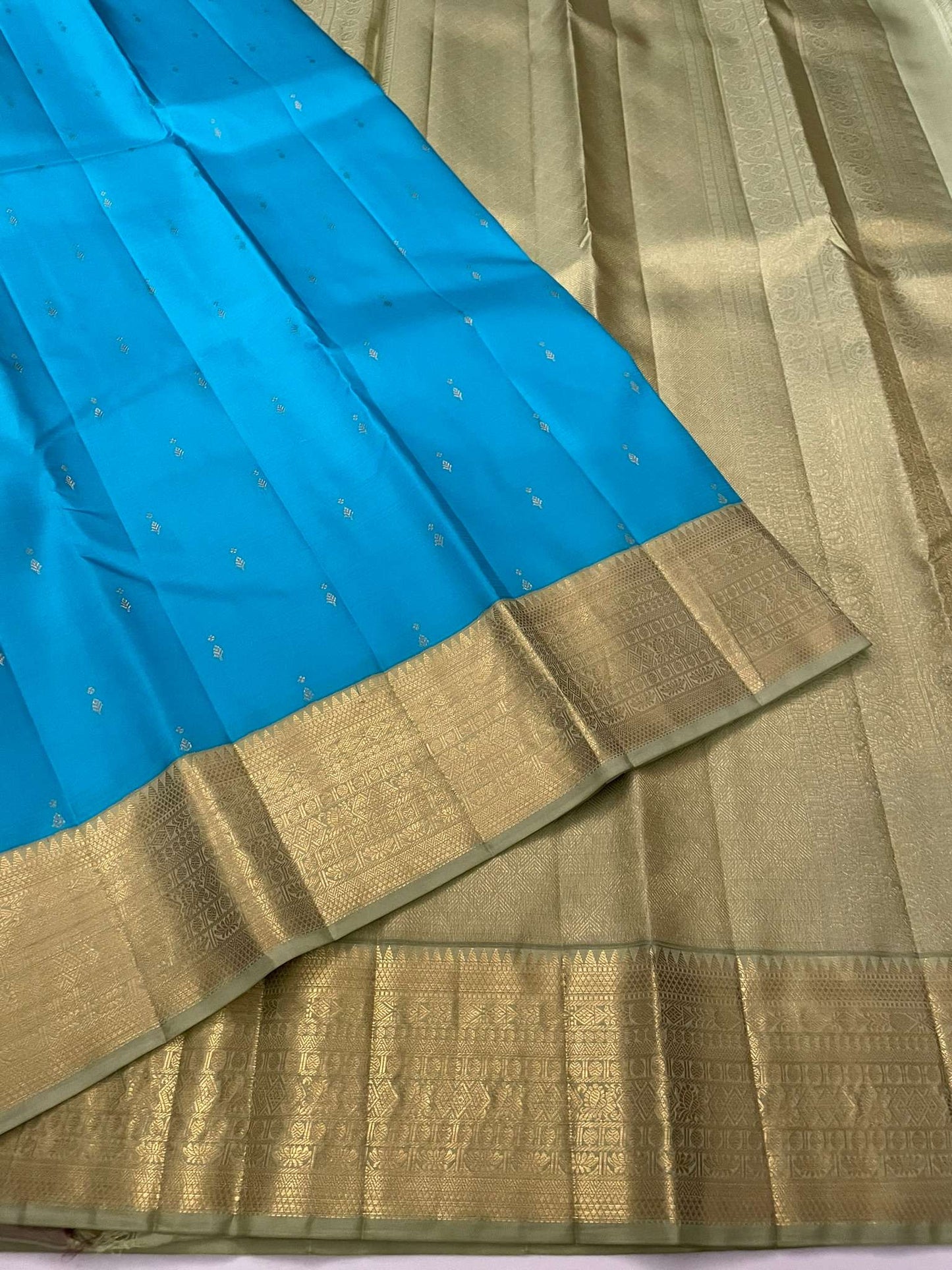 Kanchivaram Silk SBE201K14-7 By SRISHTA