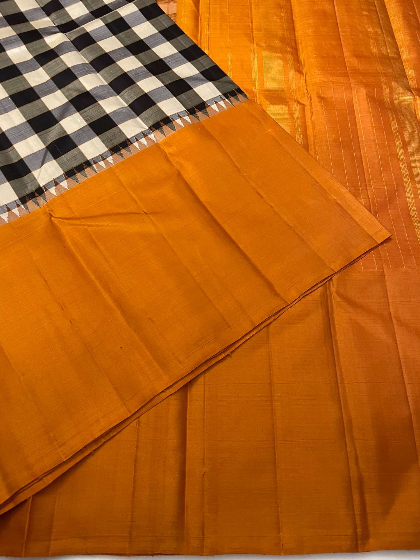 Kanchivaram Silk SBE206L13-1 By SRISHTA