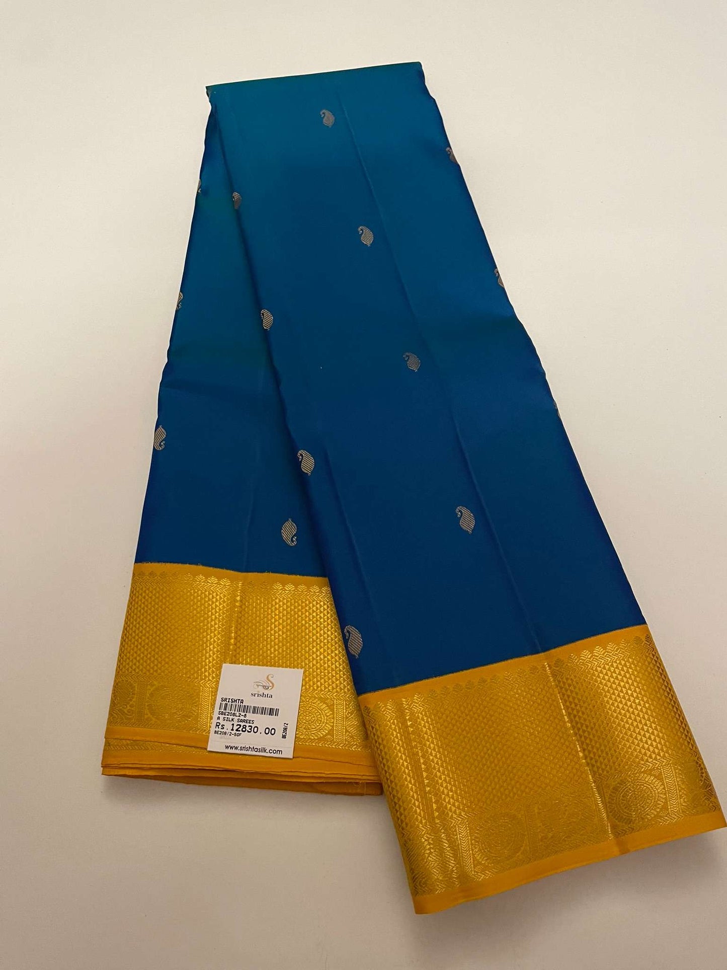 Kanchivaram Silk SBE208L2-8 By SRISHTA
