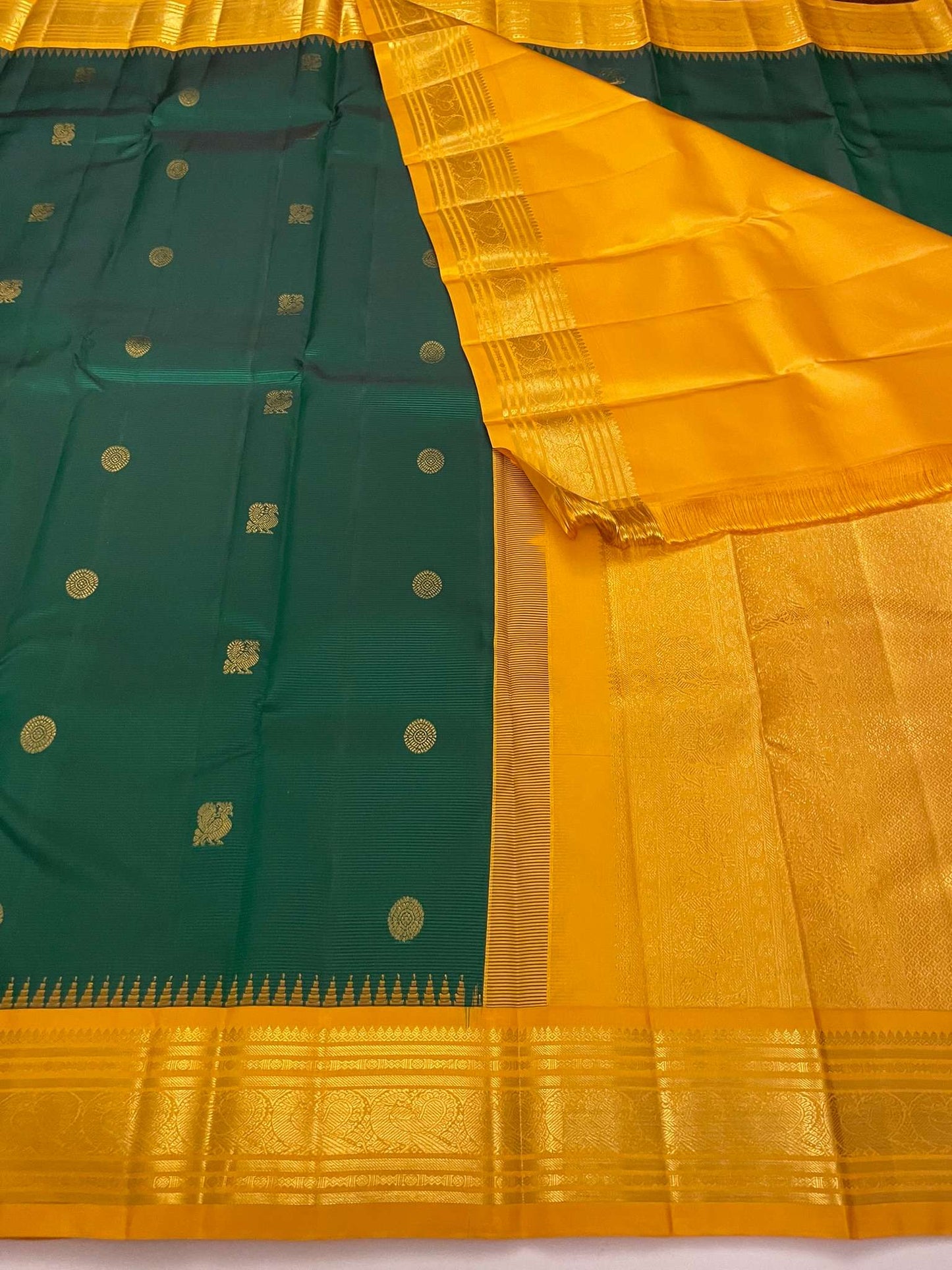 Kanchivaram Silk SBE208L2-4 By SRISHTA