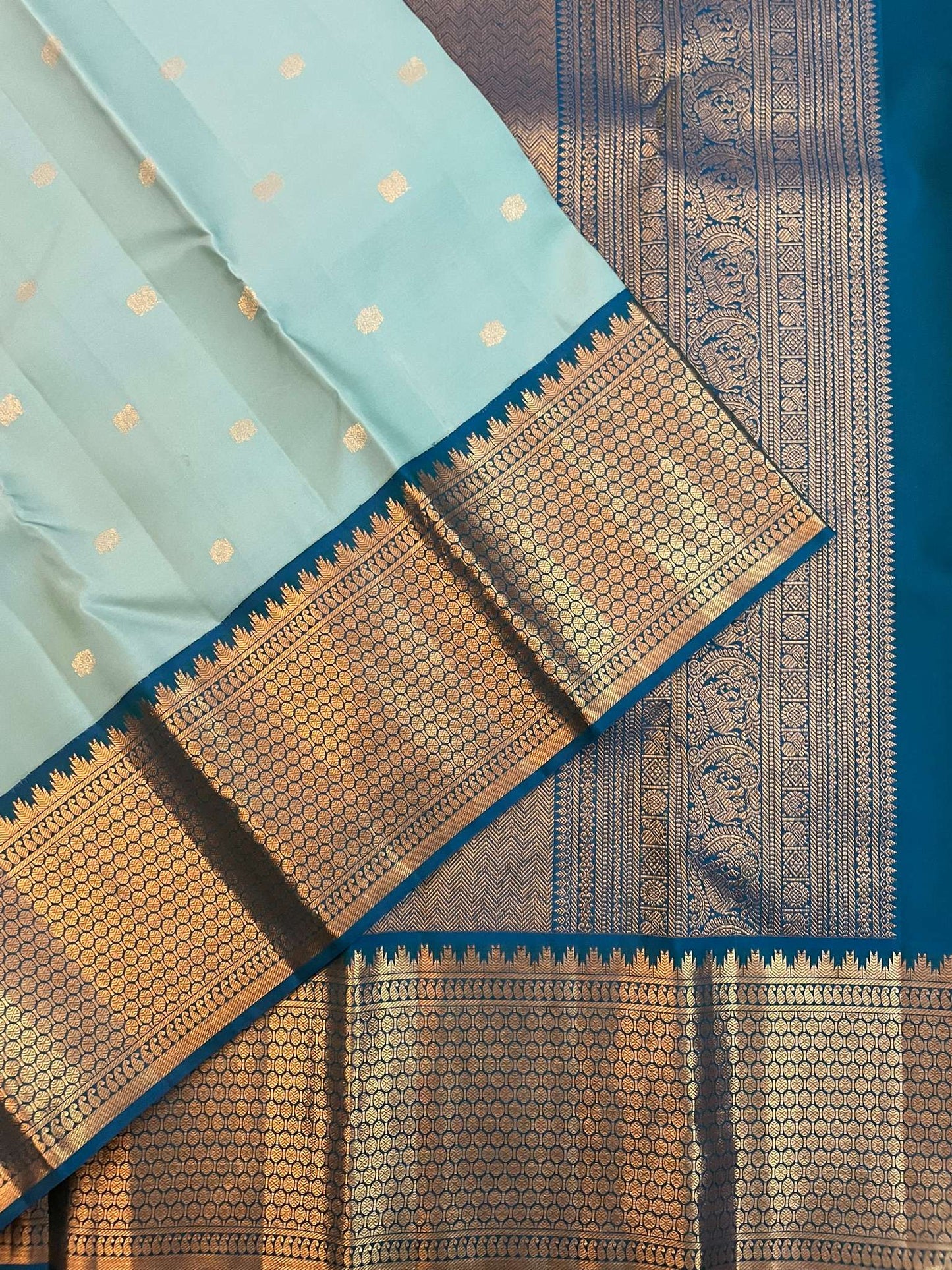 Kanchivaram Silk SBE153J9-1 By SRISHTA