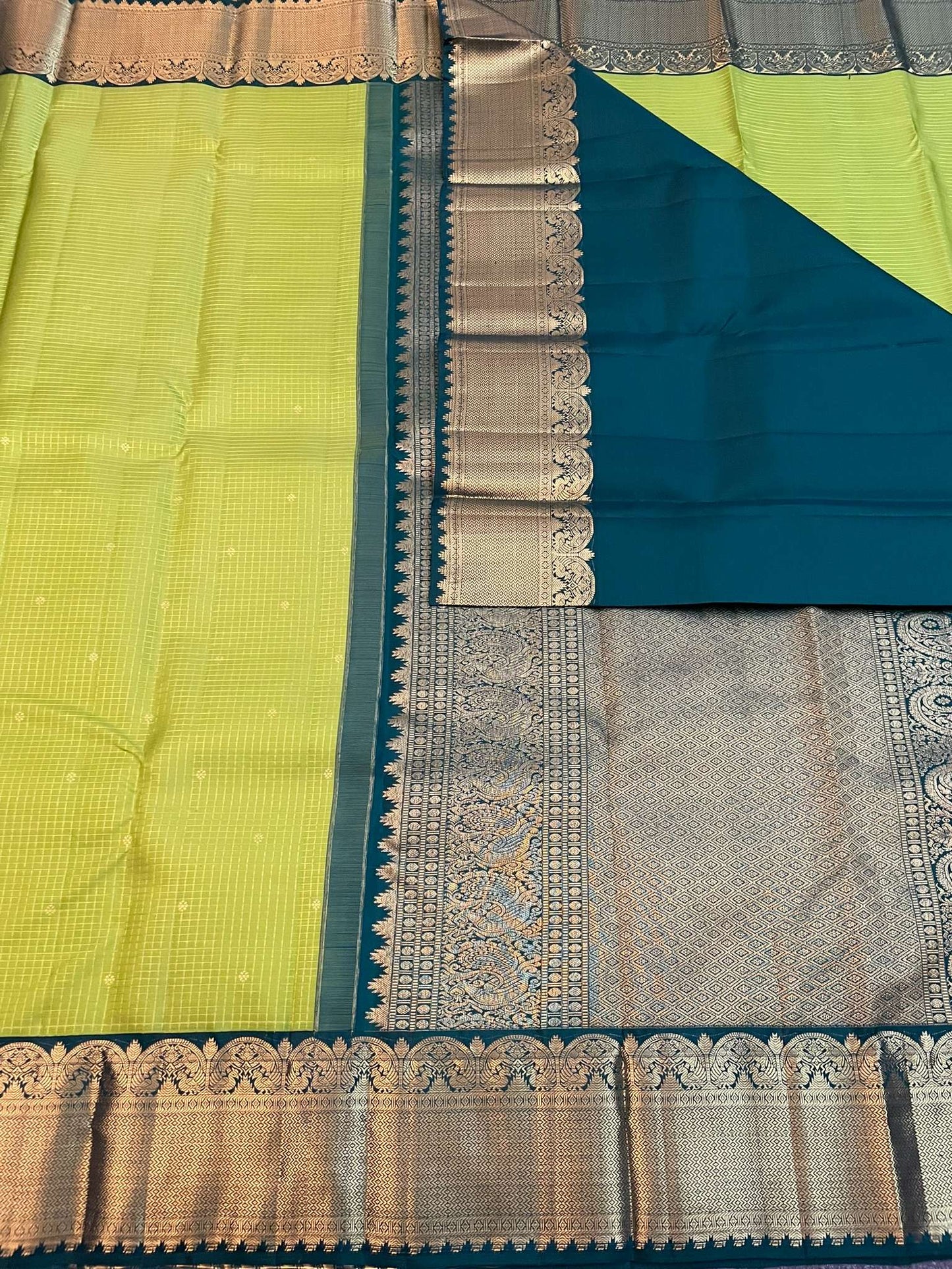 Kanchivaram Silk SBE153J10-1 By SRISHTA