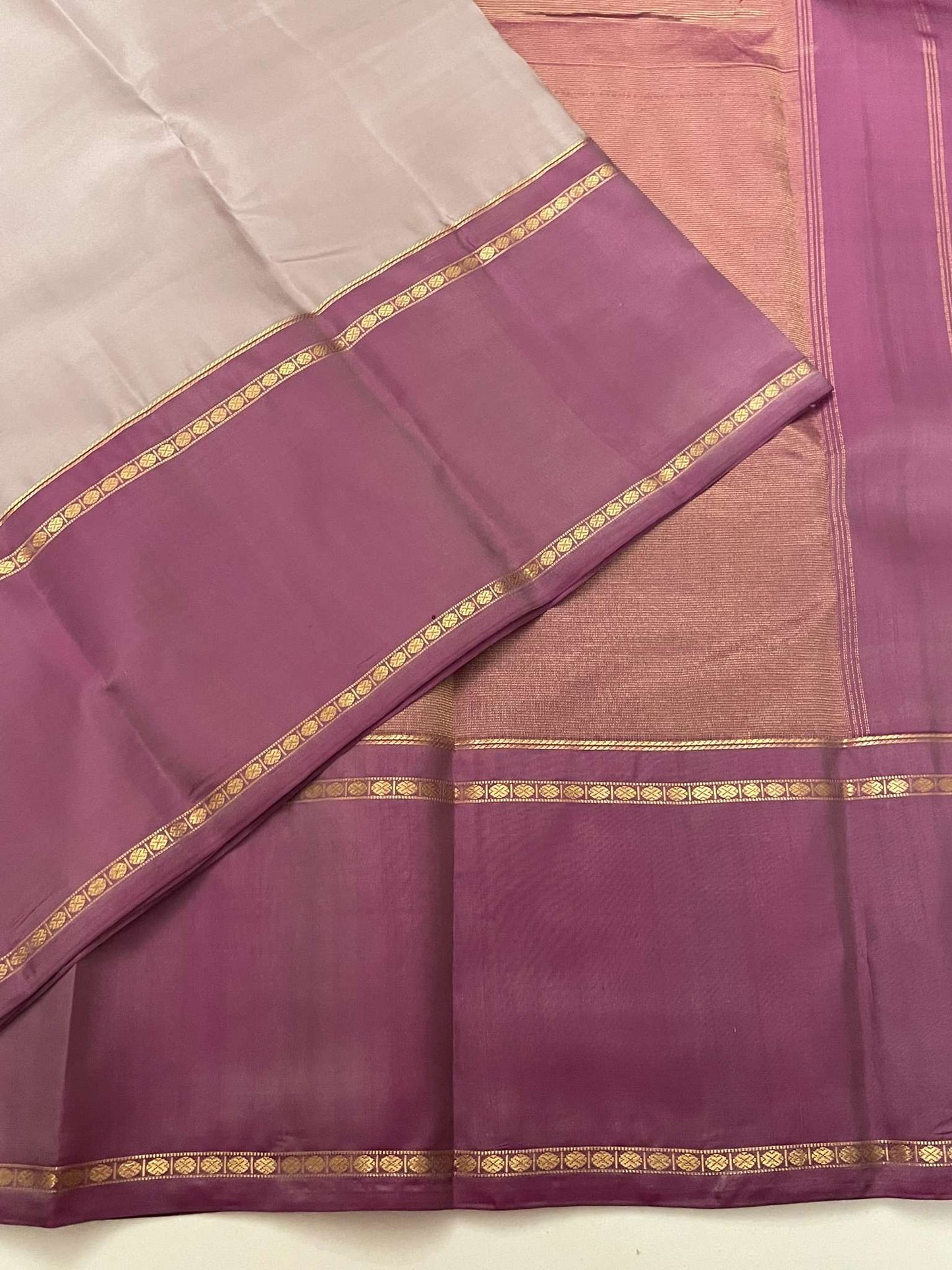 Kanchivaram Silk SBE152J7-1 By SRISHTA