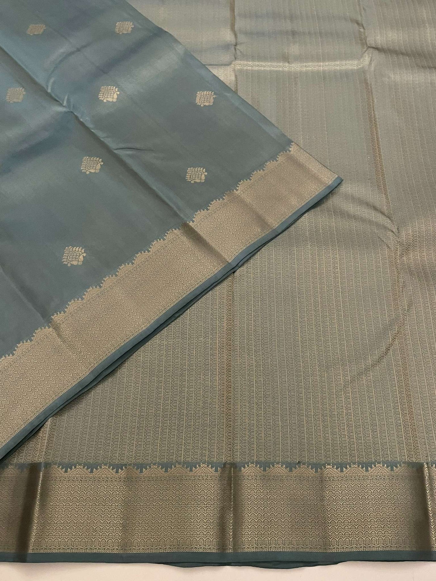 Kanchivaram Silk SBE152J17-2 By SRISHTA