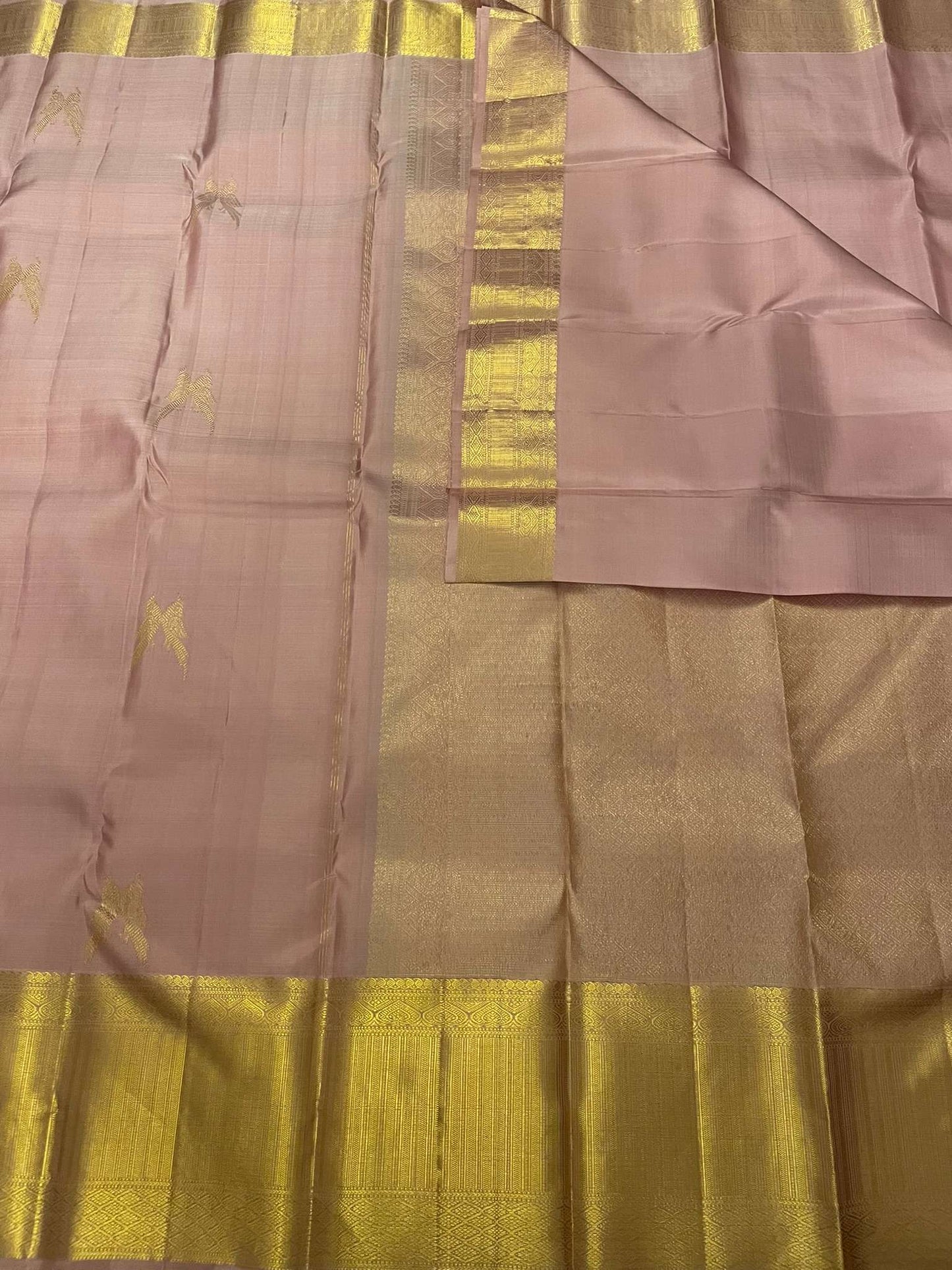 Kanchivaram Silk SBE184K8-1 By SRISHTA