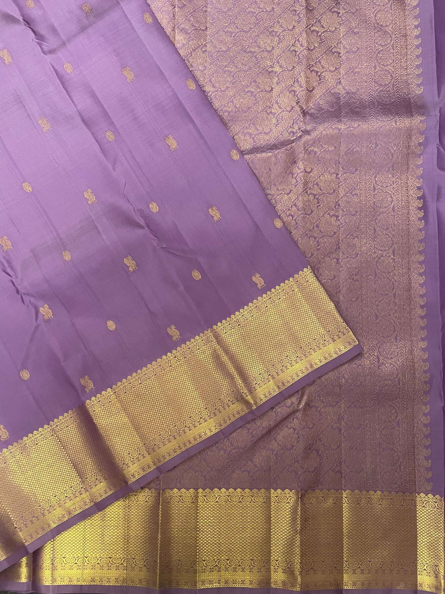 Kanchivaram Silk SBE184K5-1 By SRISHTA
