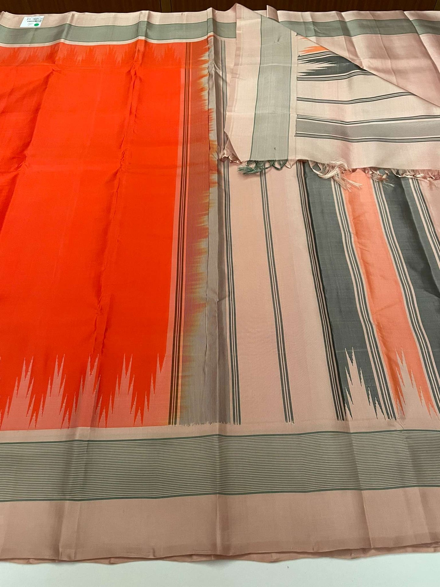 Kanchivaram Silk SBE179J5-3 By SRISHTA