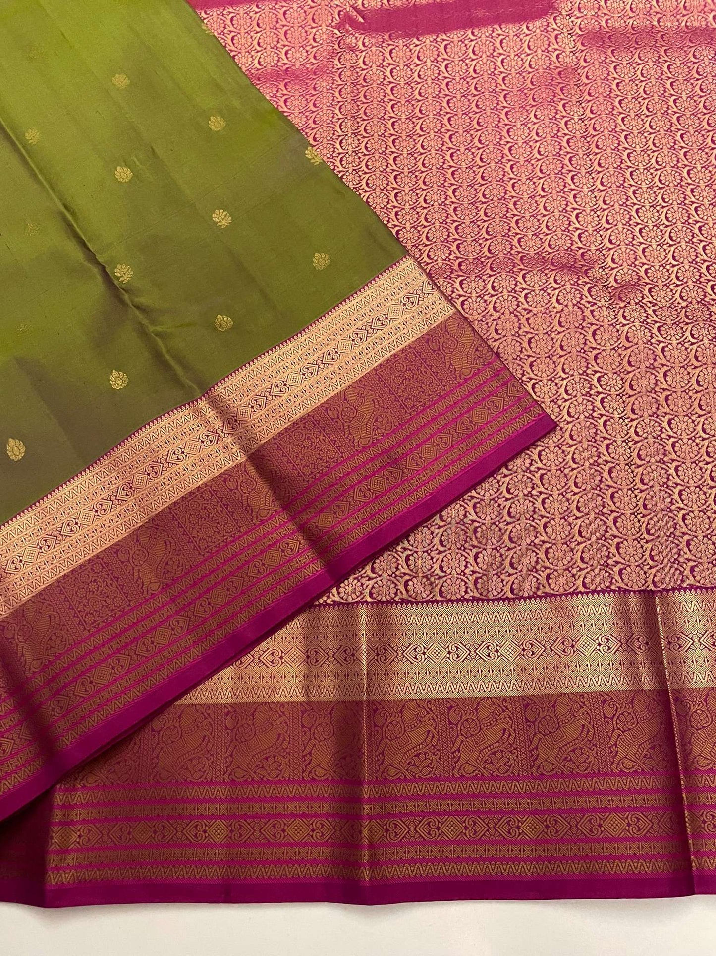 Kanchivaram Silk SBE152J4-6 By SRISHTA
