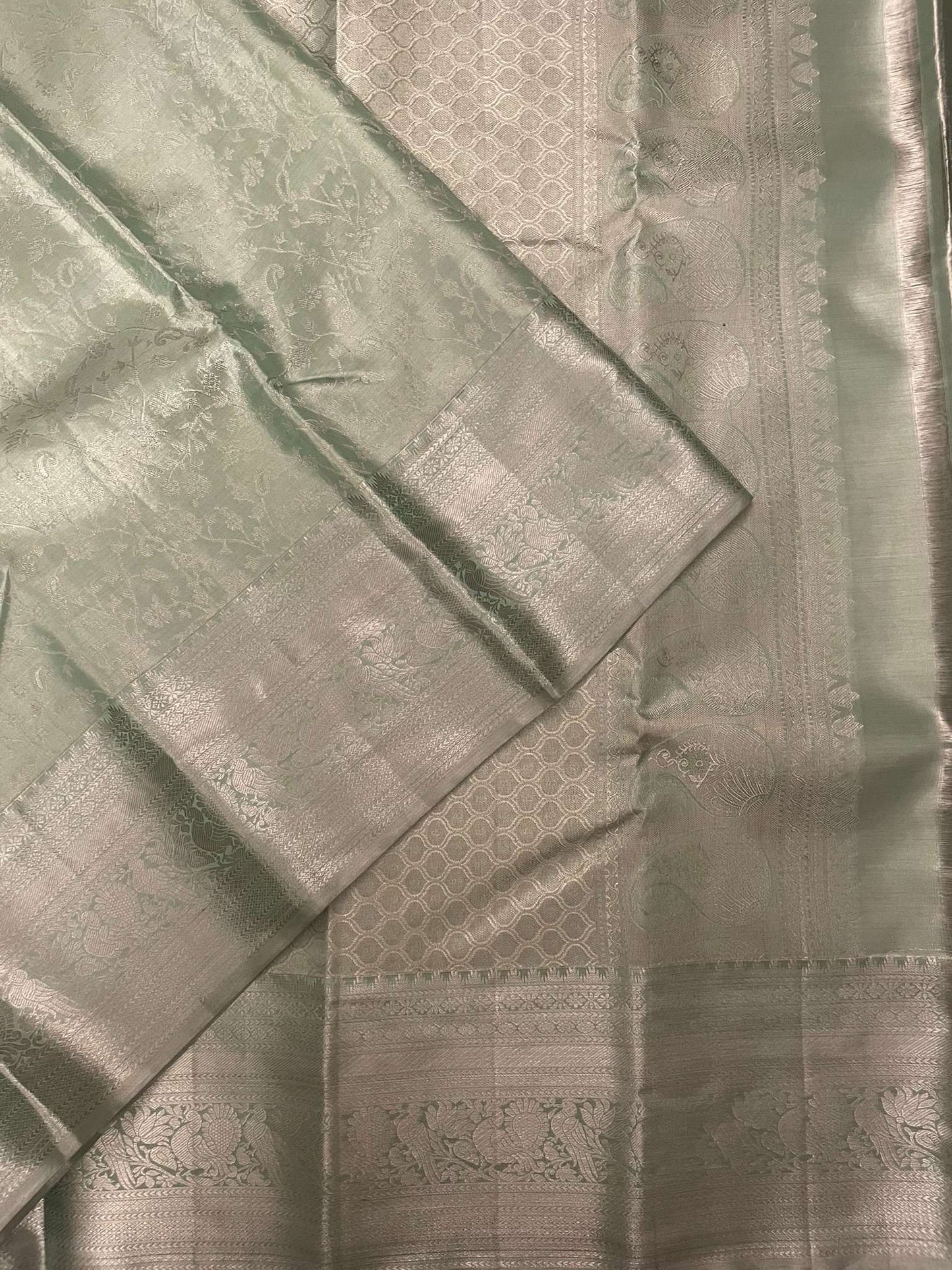 Kanchivaram Silk SBE157J17-3 By SRISHTA