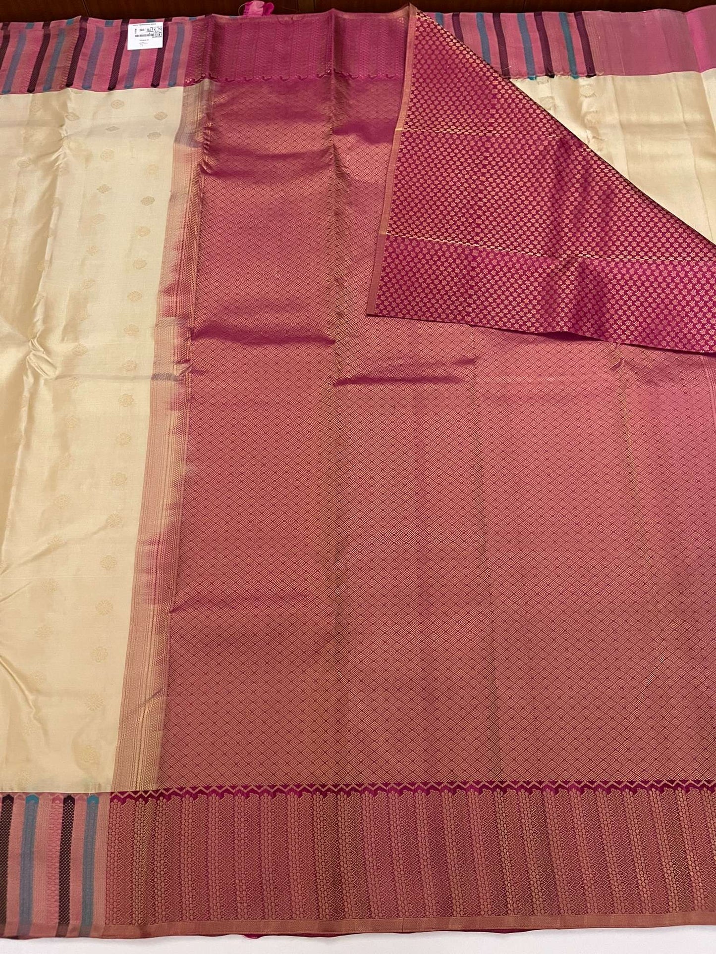 Kanchivaram Silk SBE152J11-5 By SRISHTA