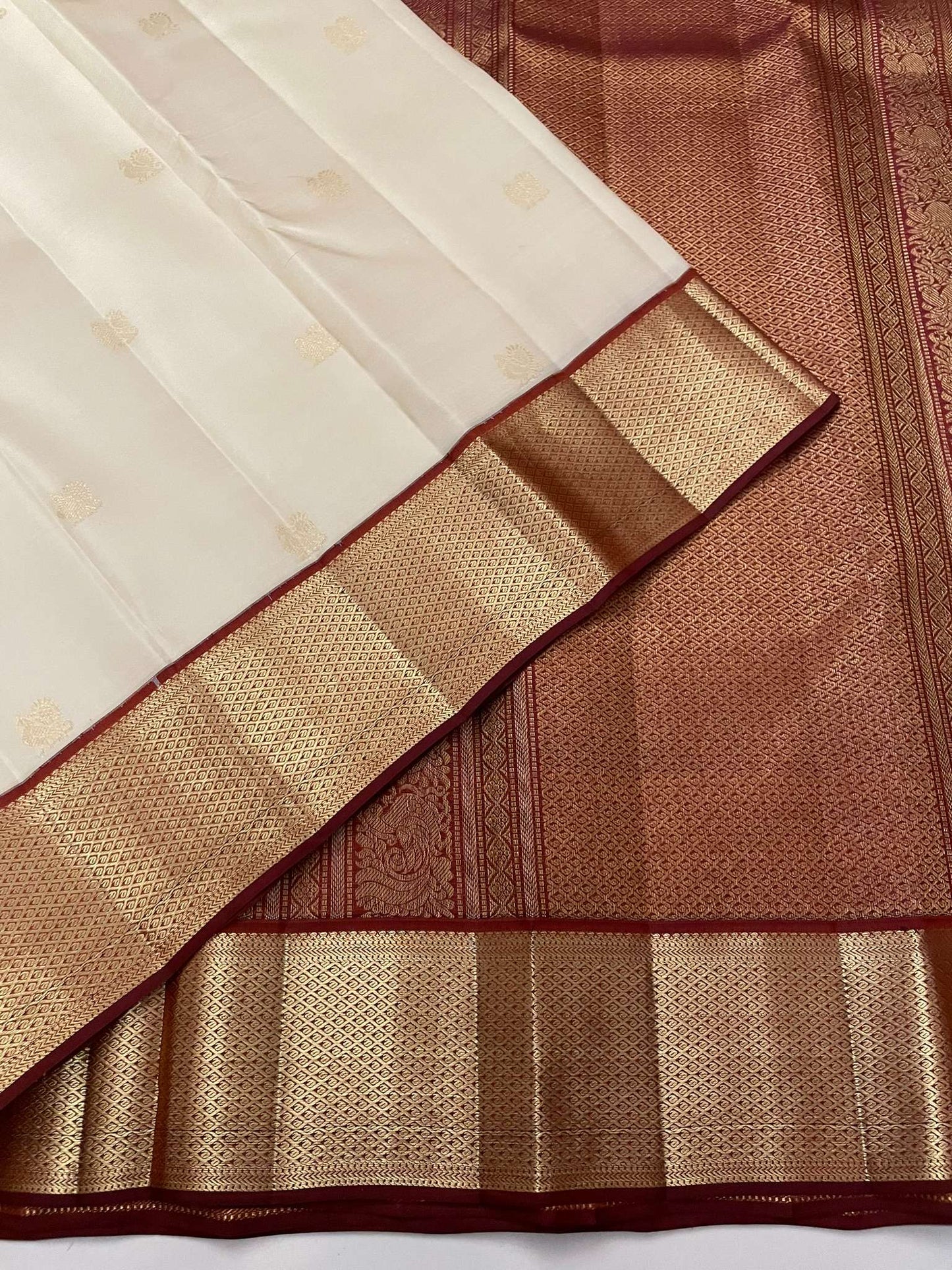 Kanchivaram Silk SBE191K6-1 By SRISHTA