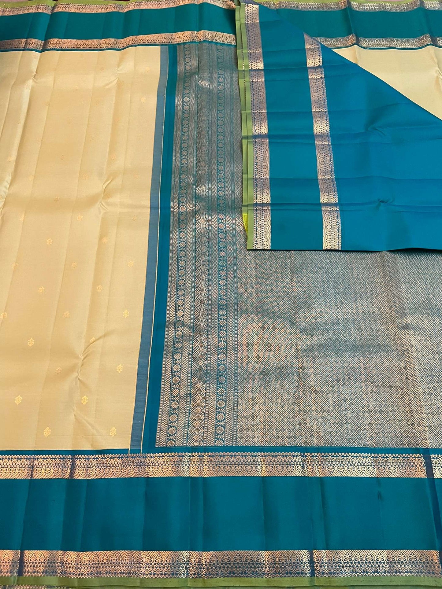 Kanchivaram Silk SBE153J7-4 By SRISHTA