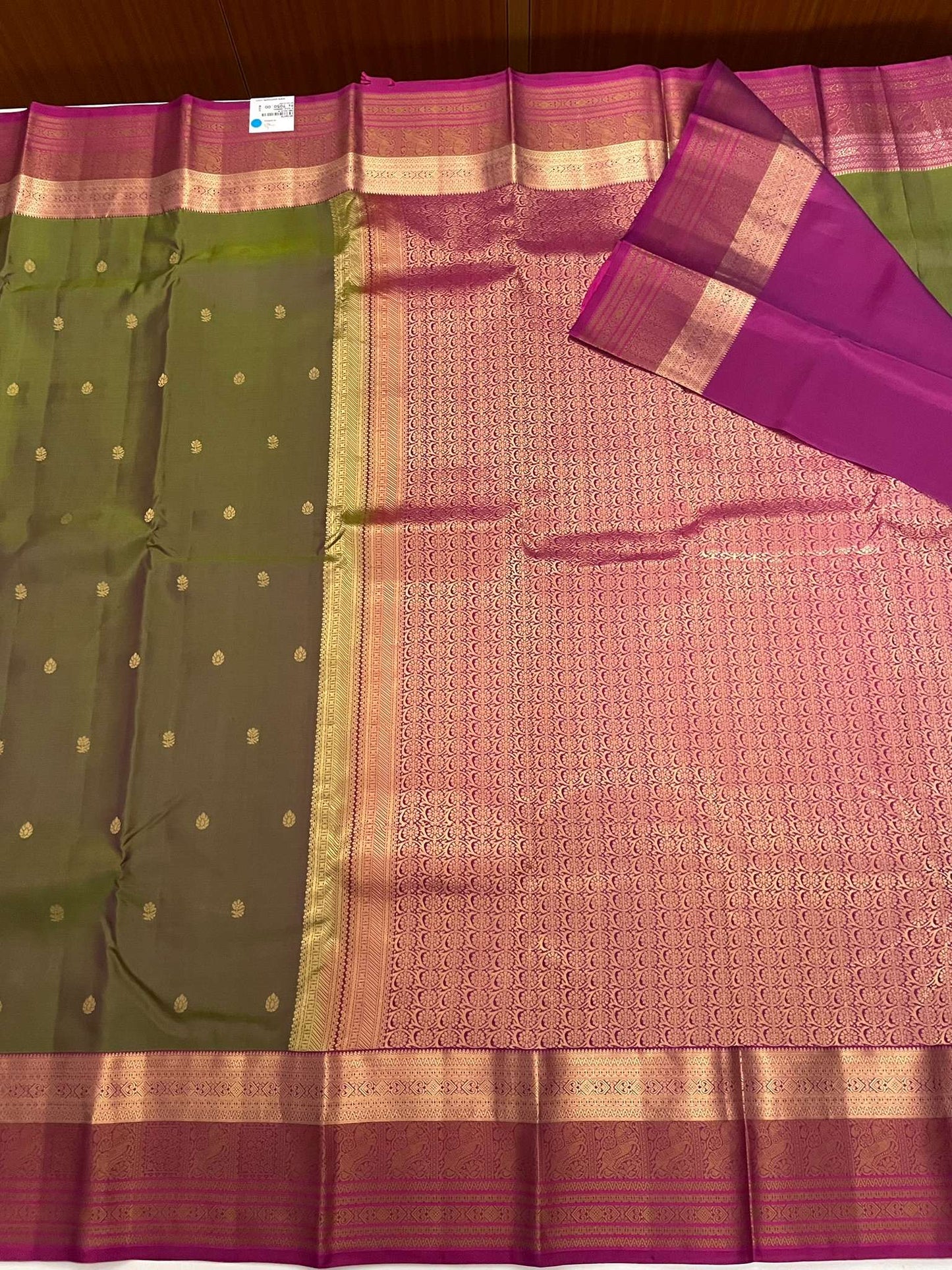 Kanchivaram Silk SBE152J4-6 By SRISHTA