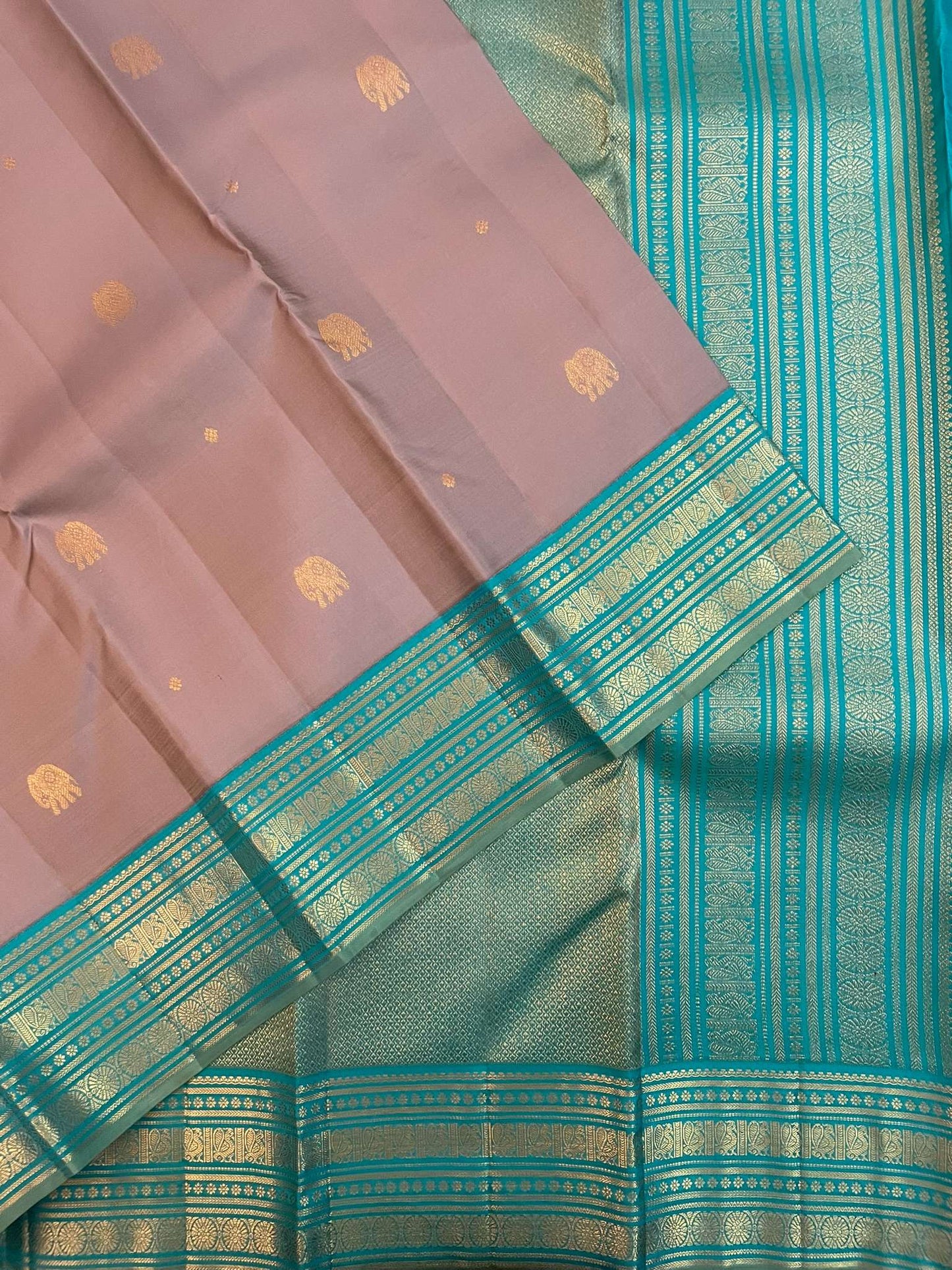 Kanchivaram Silk SBE153J16-1 By SRISHTA