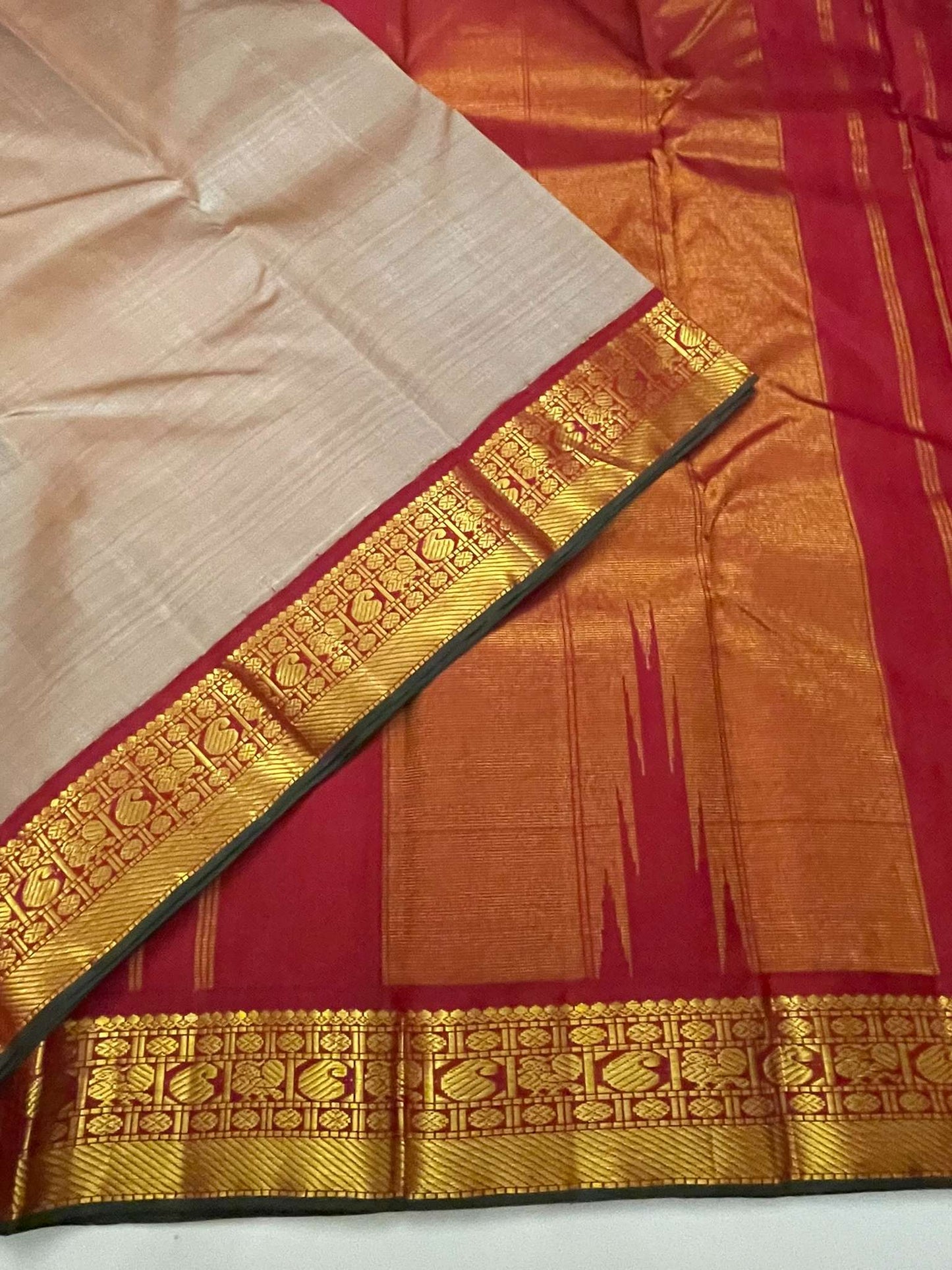 Kanchivaram Silk SBE173J5-1 By SRISHTA