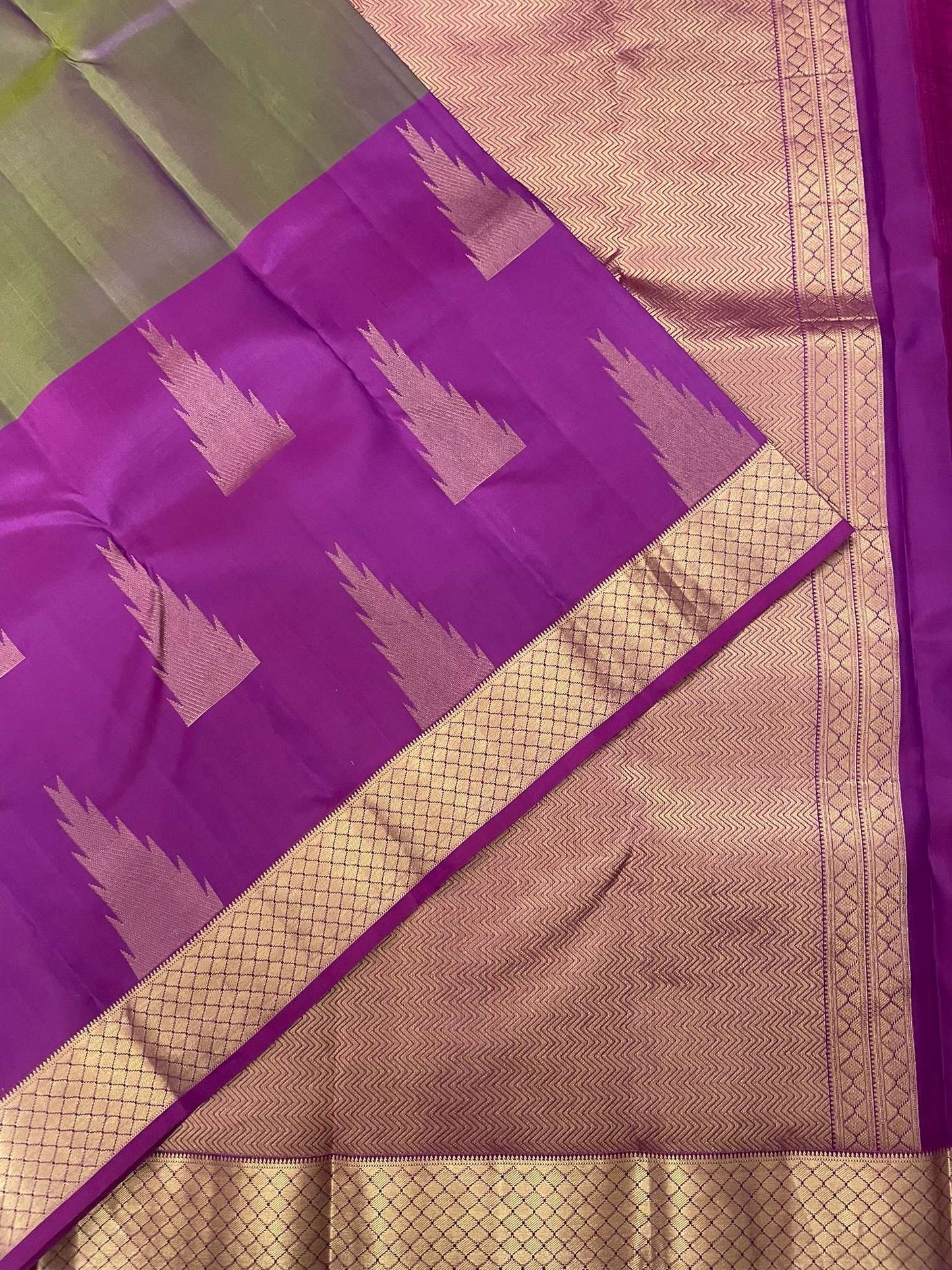 Kanchivaram Silk SBE152J32-2 By SRISHTA