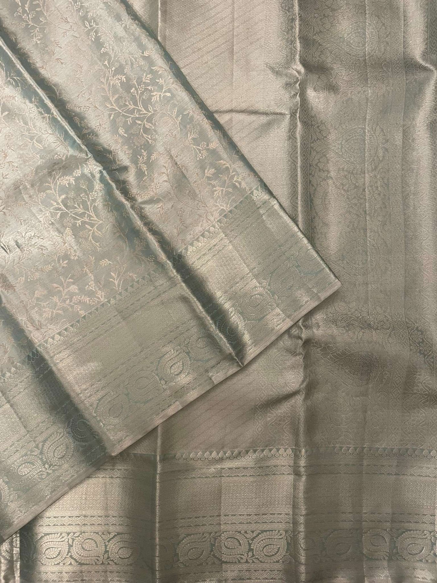 Kanchivaram Silk SBE157J17-2 By SRISHTA