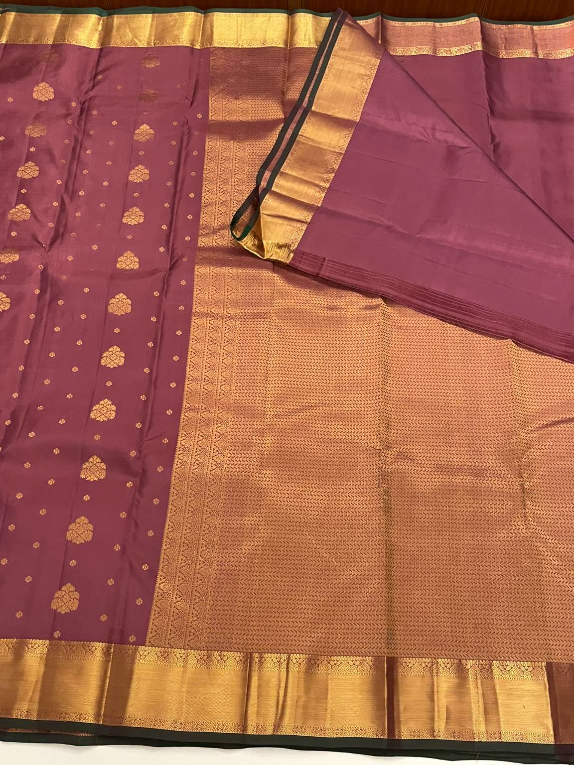 Kanchivaram Silk SBE152J26-2 By SRISHTA