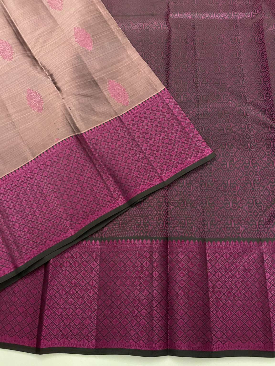Kanchivaram Silk SBE152J2-2 By SRISHTA