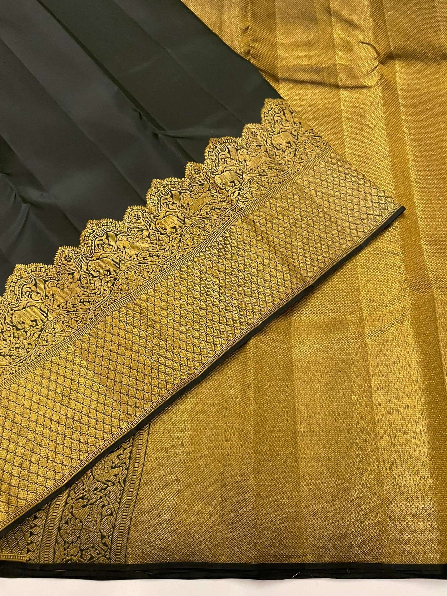 Kanchivaram Silk SBE191K12-2 By SRISHTA