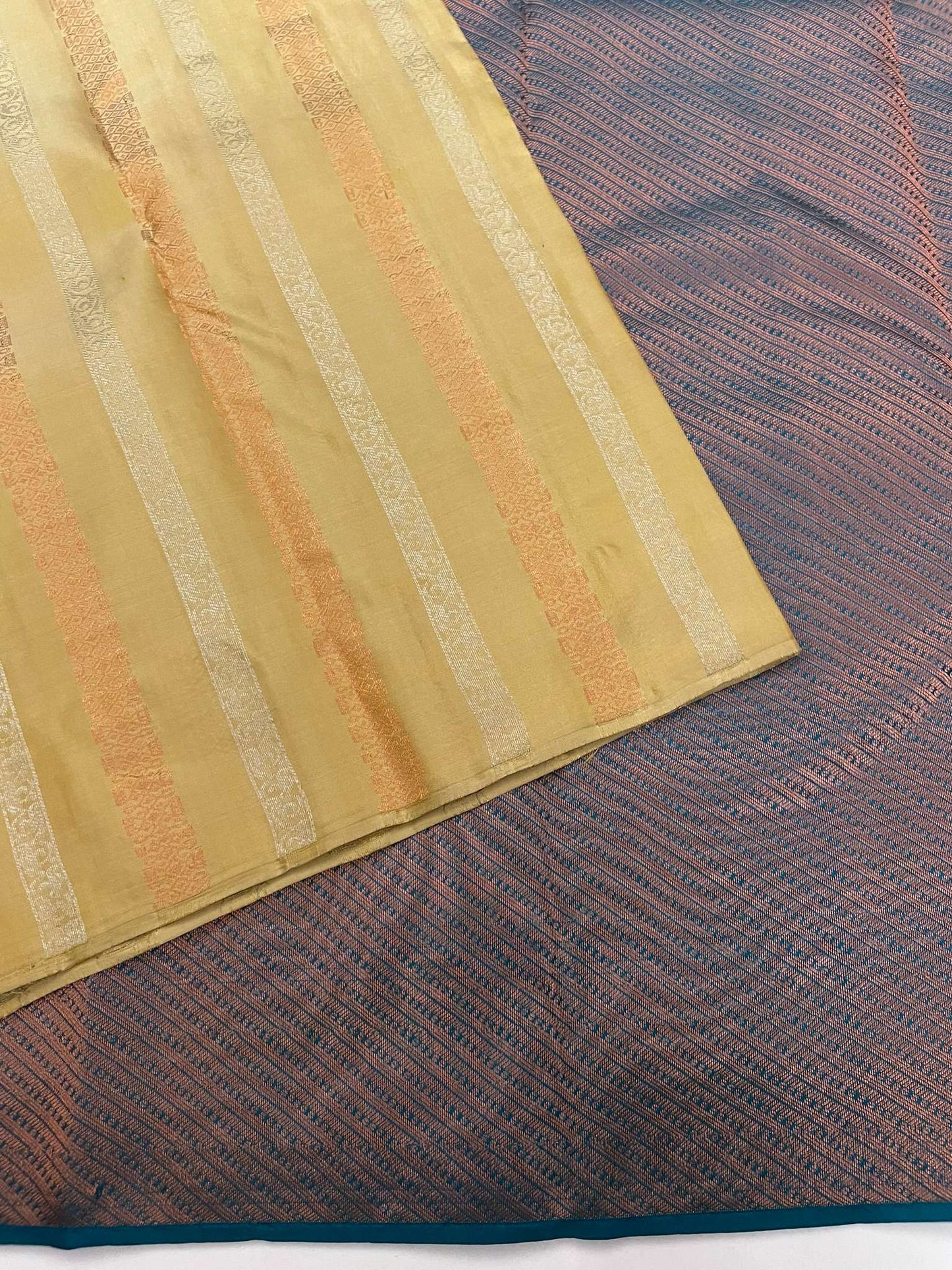 Kanchivaram Silk SBE152J10-2 By SRISHTA